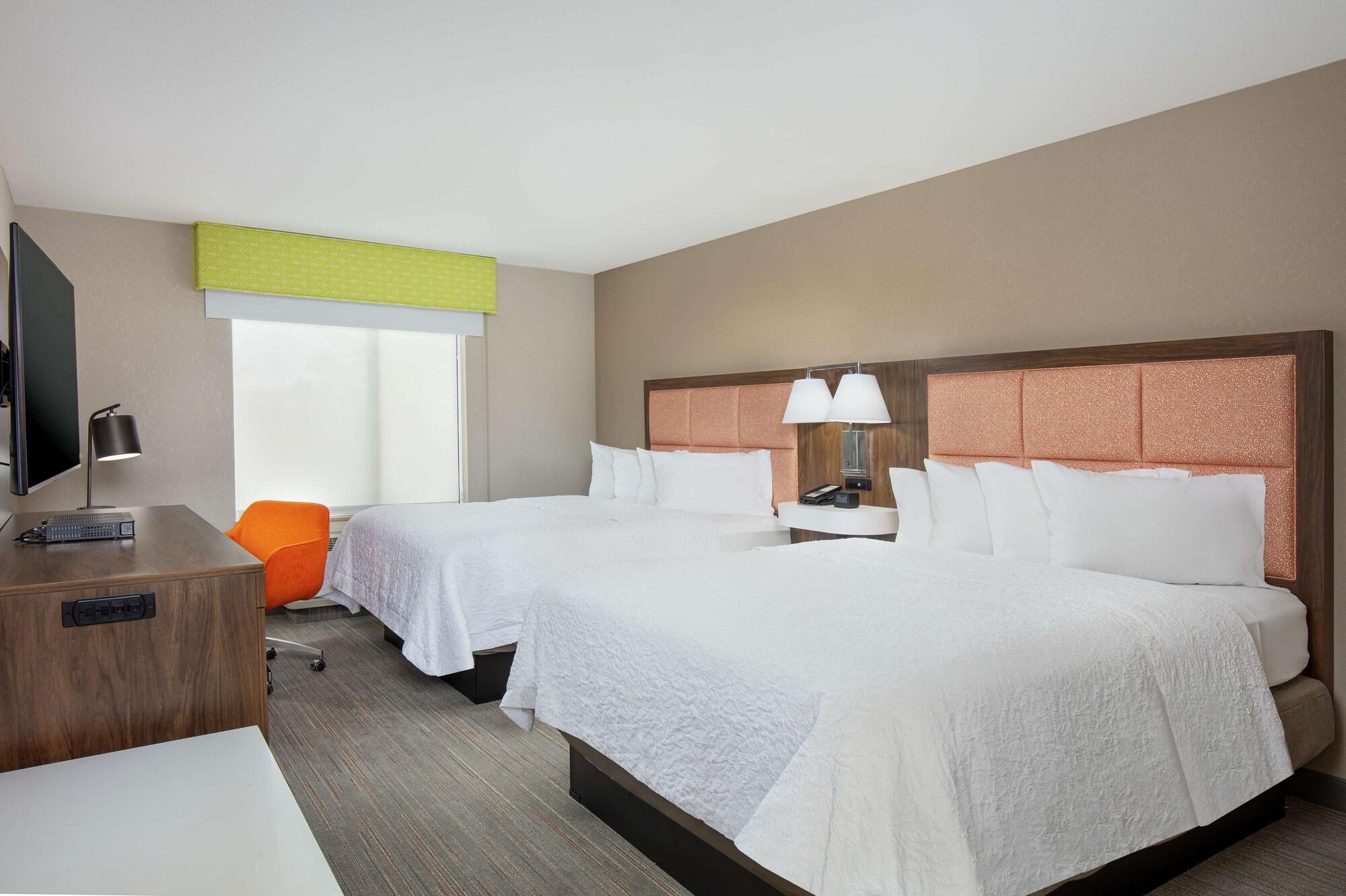 Newly Renovated Hampton Inn Omaha West Lakeside Exteriér fotografie